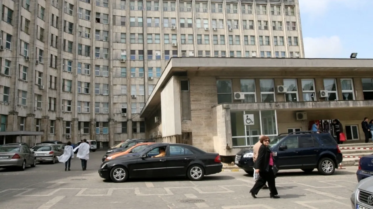 Un copil s-a încuiat într-un balcon la spital, de teama injecției; ISU a intervenit să-l salveze