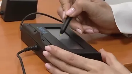 Cozi la ghișeu după lansarea BULETINULUI cu cip