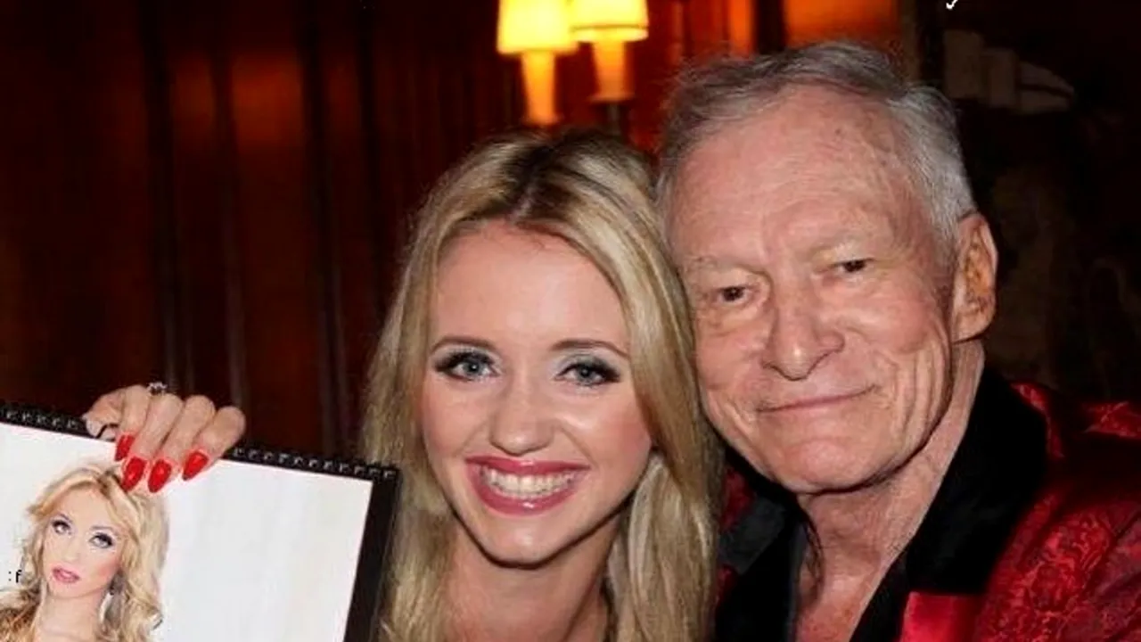 Hugh Hefner, fondatorul Playboy, a murit, la 91 de ani. Povestea omului care a trăit înconjurat de cele mai frumoase femei din lume