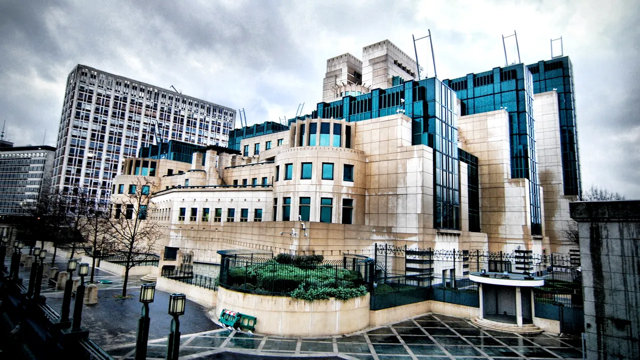 Un fost militar a preluat serviciul britanic de spionaj MI6