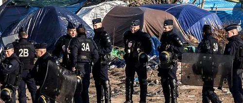 Avertismentul Franței pentru imigranții care stau ilegal în jungla din Calais