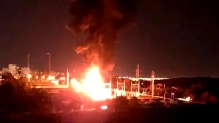 Atac masiv cu drone ucrainene în Rusia. Un incendiu a izbucnit la terminalul petrolier din Primorsk, Sankt Petersburg, orașul natal al lui Putin