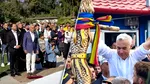 Episcopia Oradiei cercetează primirea lui Călin Georgescu la Mănăstirea „Sfânta Cruce”. Un preot l-a numit „președintele ales” pe fostul candidat la prezidențiale în timpul liturghiei