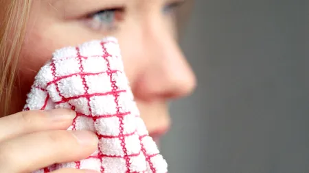 O bătrână de 92 de ani din Austria s-a răzbunat pe o îngrijitoare româncă. A refuzat să o plătească și a obligat-o să doarmă în frig într-un beci