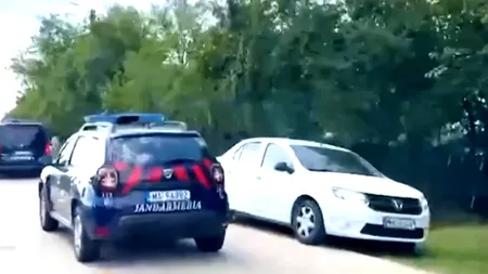 SCANDAL la Poroina Mare. Primarul ar fi montat CAMERE de supraveghere în secțiile de votare