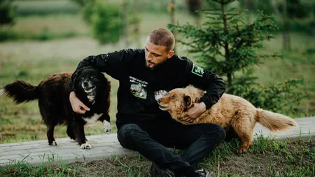 Ștefan Mandachi primește daune morale după ce a reclamat stautul privind problema animalelor schingiuite. Decizia instanței creează un precedent important în justiția română