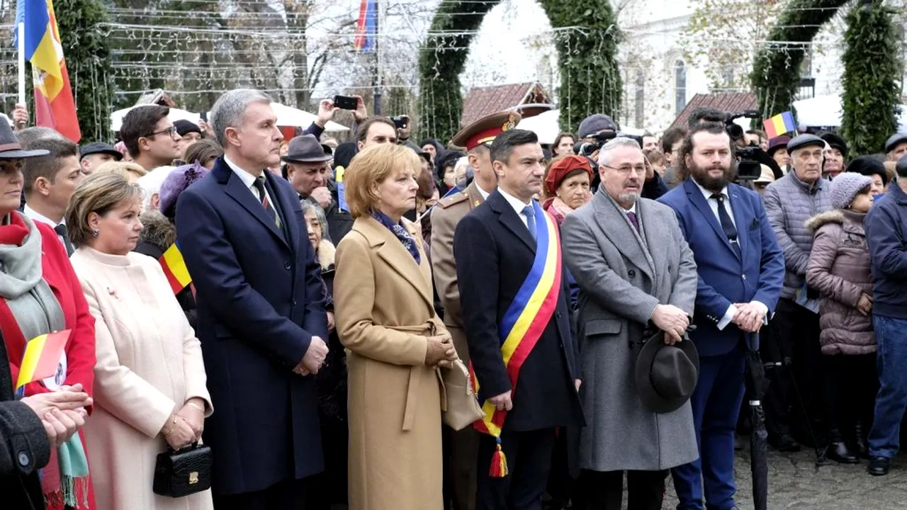 Ziua Națională - 1 Decembrie la Iași | Majestatea Sa Margareta, aplaudată de ieșeni: „Trăiască Regina!