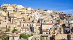 Cum poți să menții răcoare în casă pe timp de caniculă. Metoda ieftină folosită în zona Mediteranei