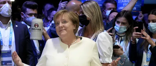 Cât îi costă pe germani coafura fostului cancelar, Angela Merkel? Stilistul i-a aranjat și părul Cancelarului Gerhard Schröder