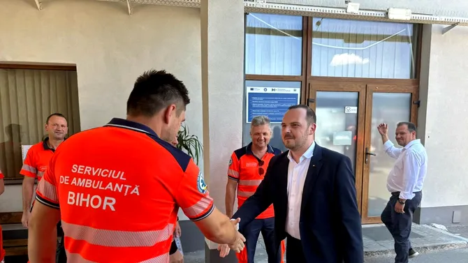 Alexandru Rogobete, în vizită la Spitalul Clinic Județean de Urgență din Oradea: „Lucrările avansează într-un ritm bun”