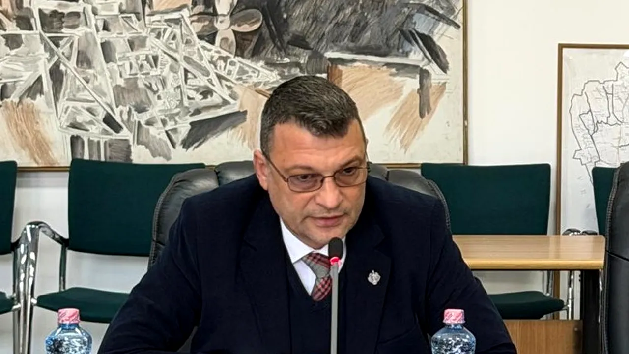 Ce a răspuns favoritul USR pentru funcţia de ministru al Apărării despre portofoliul pe care l-ar pregăti partidul