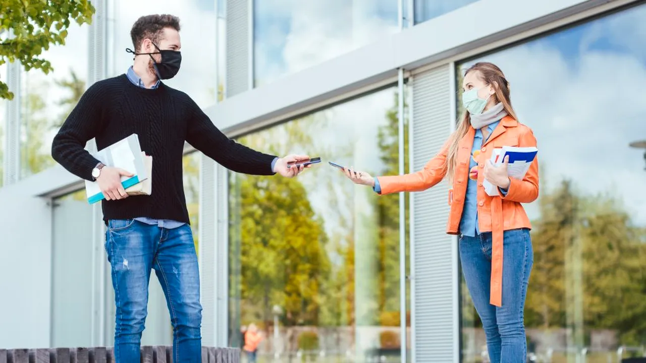 Prima aplicație românească prin intermediul căreia descoperi dacă ai intrat în contact cu o persoană bolnavă de COVID-19 - FOTO