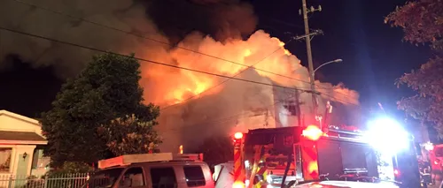 „Colectiv, la indigo în Oakland: Un depozit transformat în Club a luat foc. Autoritățile au anunțat 36 de morți. „Ne așteptăm la ce e mai rău. UPDATE