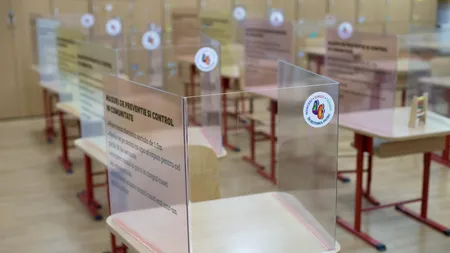 Școala se pregătește pentru ”schimbarea la față”. Cum vor arăta sălile de clasă în noul an școlar (FOTO/EXCLUSIV)