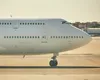AVIONUL privat american care l-a adus pe fostul președinte al SUA în Europa a aterizat la București. Motivul vizitei e necunoscut