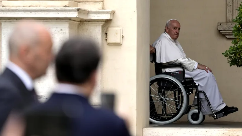 Presa italiană: Papa Francisc ar putea demisiona din cauza problemelor de sănătate cu care se confruntă