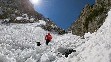 Zăpadă de peste un metru la Vârful Omu şi Bâlea Lac! Meteorologii avertizează că este risc de avalanșă