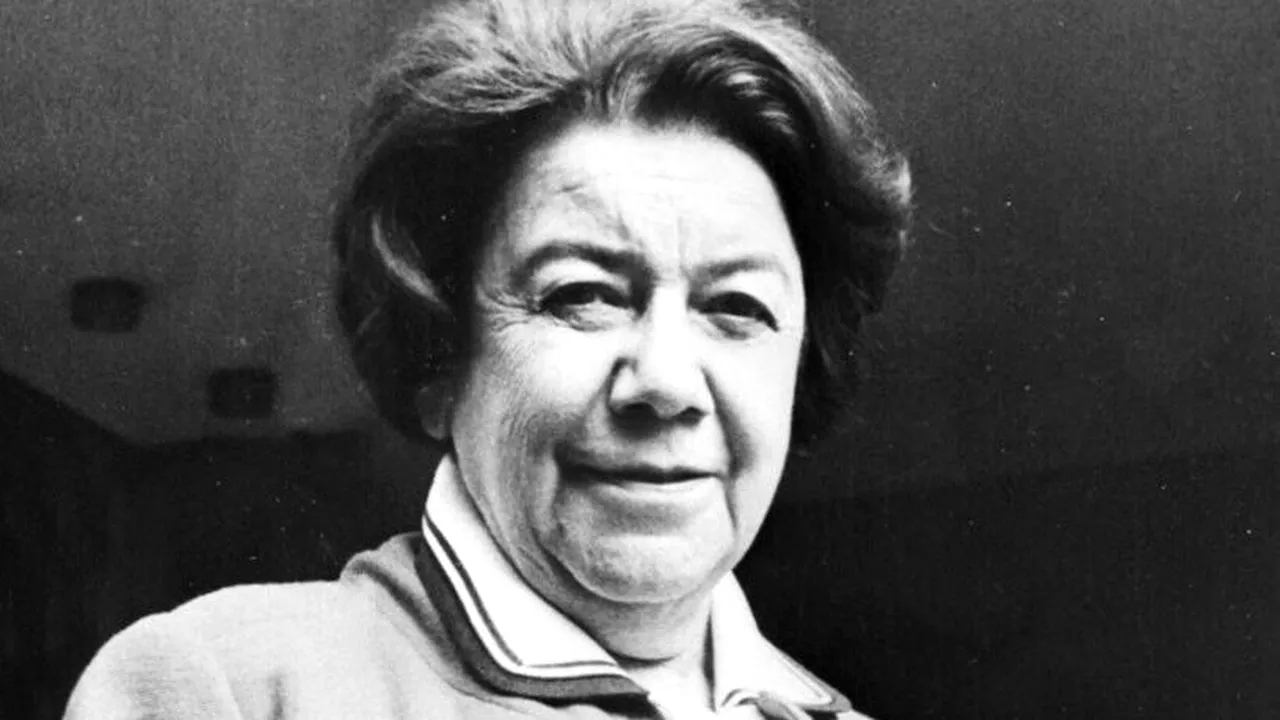 Dieta Anei ASLAN. Ce mânca în fiecare zi femeia care a descoperit elixirul tinereții