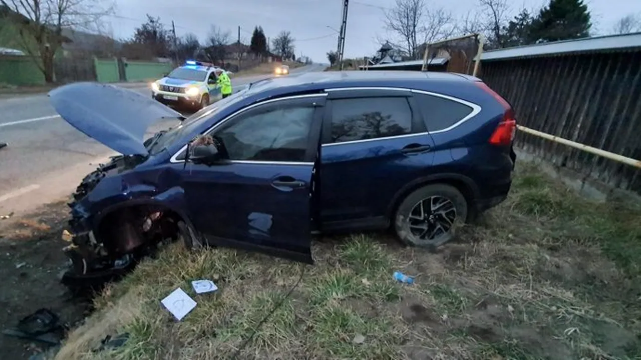 Mașină cu refugiați ucrainieni, implicată într-un accident în județul Neamț. Șoferița a adormit la volan