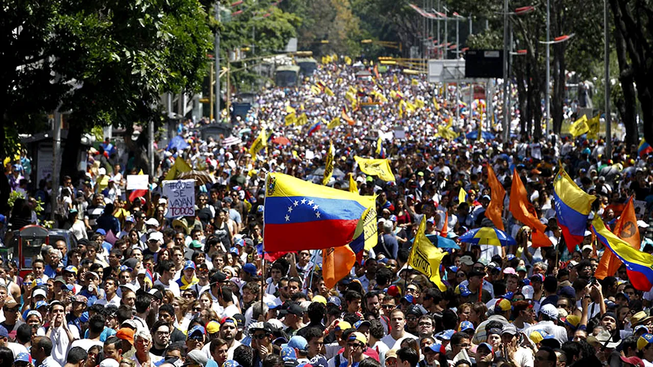 Venezuela se retrage din Organizația Statelor Americane, pe fondul protestelor antiguvernamentale soldate cu 32 de morți