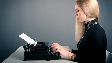 Primul laborator de scenaristică se deschide la București pe 18 noiembrie 2013. Cine sunt profesorii 