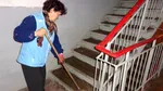Ce salariu are o femeie de serviciu care face curat în blocurile din București. Câți bani primește lunar acum, în 2026