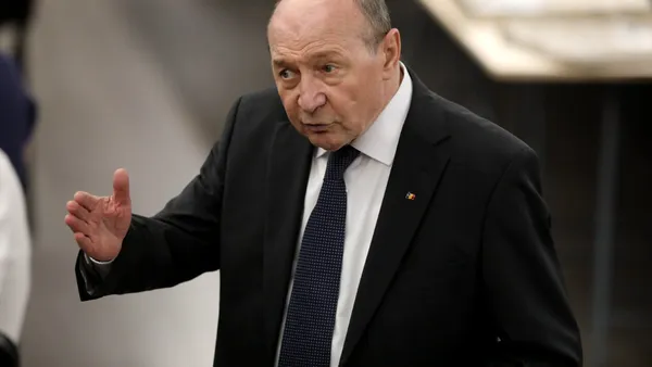 Băsescu, verdict despre criza politică: „România a fost capturată de caste şi, de fapt, cam facem degeaba alegerile”