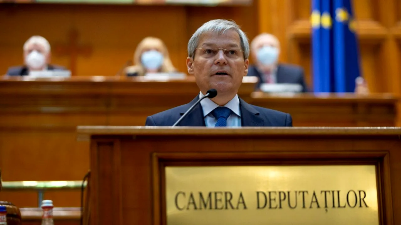 Premierul desemnat, la tribuna Parlamentului: „Vin aici astăzi în fața dumneavoastră pentru a cere un vot pentru un Guvern de criză”