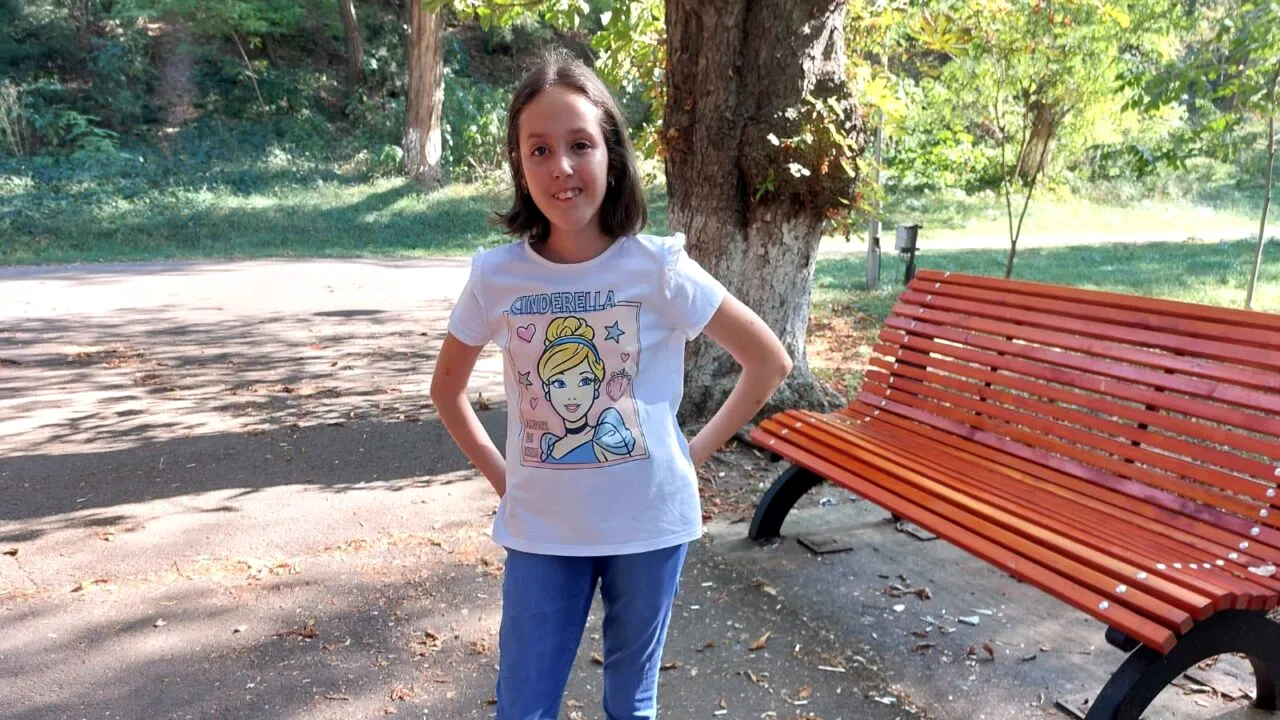 Corsetul care i-a furat copilăria. Ajut-o pe Ioana să ZÂMBEASCĂ din nou!