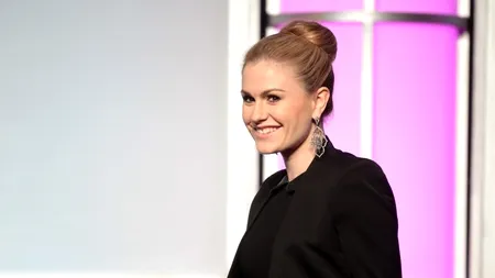 Actrița Anna Paquin, cunoscută din serialul 