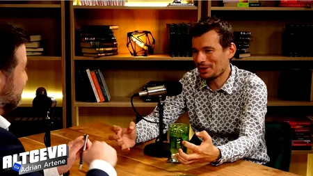 Violonistul Alexandru Tomescu: În clipa în care am auzit sunând un telefon în sală, aproape că mi-au dat lacrimile. Îmi venea să îl îmbrățișez pe spectator și să-i spun „Bine ai venit la concert”