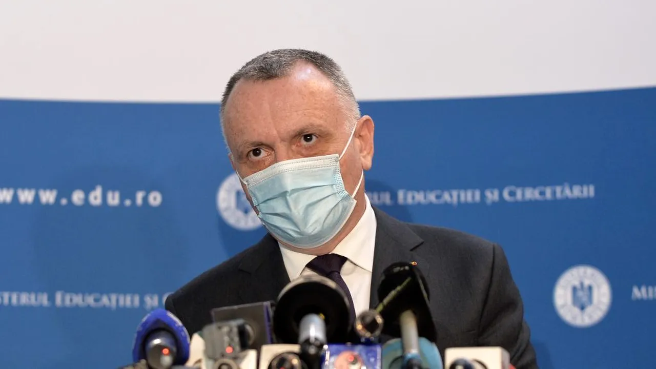 Sorin Cîmpeanu, replică pentru Băsescu: „Cu tot respectul, îndrăznesc să fiu mai optimist și să fiu convins că în școli nu se vor crea focare”