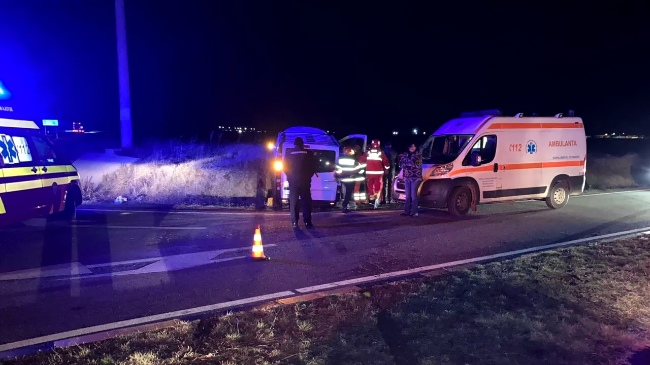 Microbuz plin cu MILITARI americani de la Baza Deveselu, răsturnat în Caracal