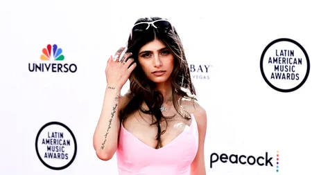 Mia Khalifa a izbucnit în lacrimi când a auzit ce i-a spus prietena unui fan