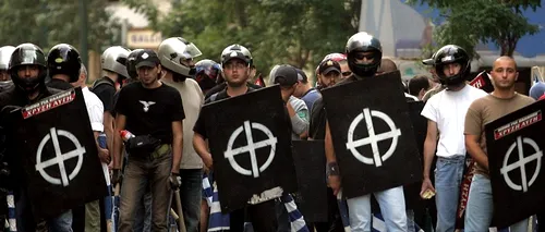 Parlamentari neonaziști din Grecia și fiica liderului partidului Chryssi Avgi, ARESTAȚI după ce au atacat un imigrant