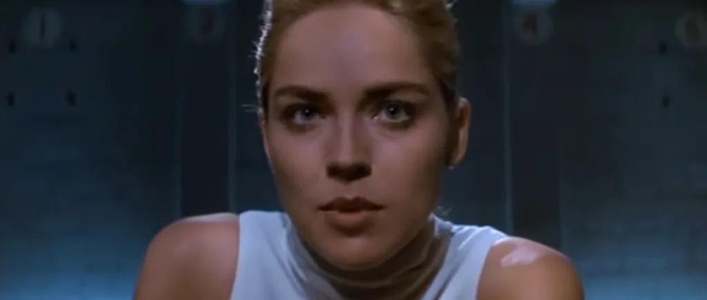 Sharon Stone: Am fost păcălită să renunț la lenjeria intimă în „Basic Instinct”