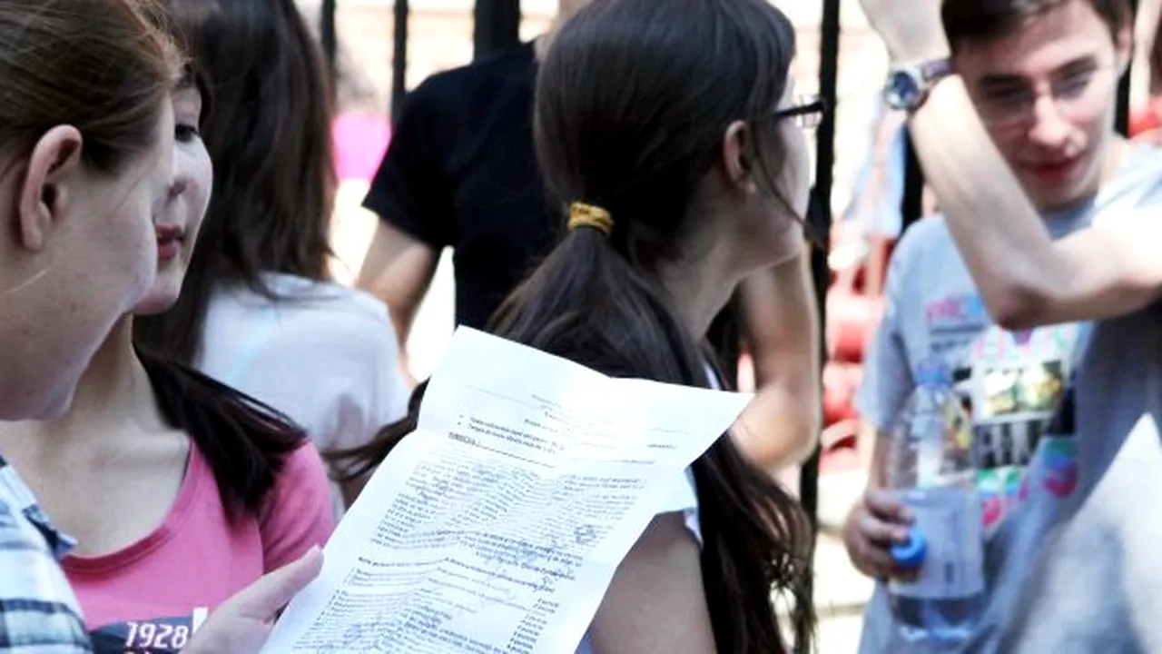 BAC 2013. Subiecte Bac 2013 MATEMATICĂ și ISTORIE, sesiunea de toamnă. Matrici, polinoame și funcții, printre subiectele de la Matematică