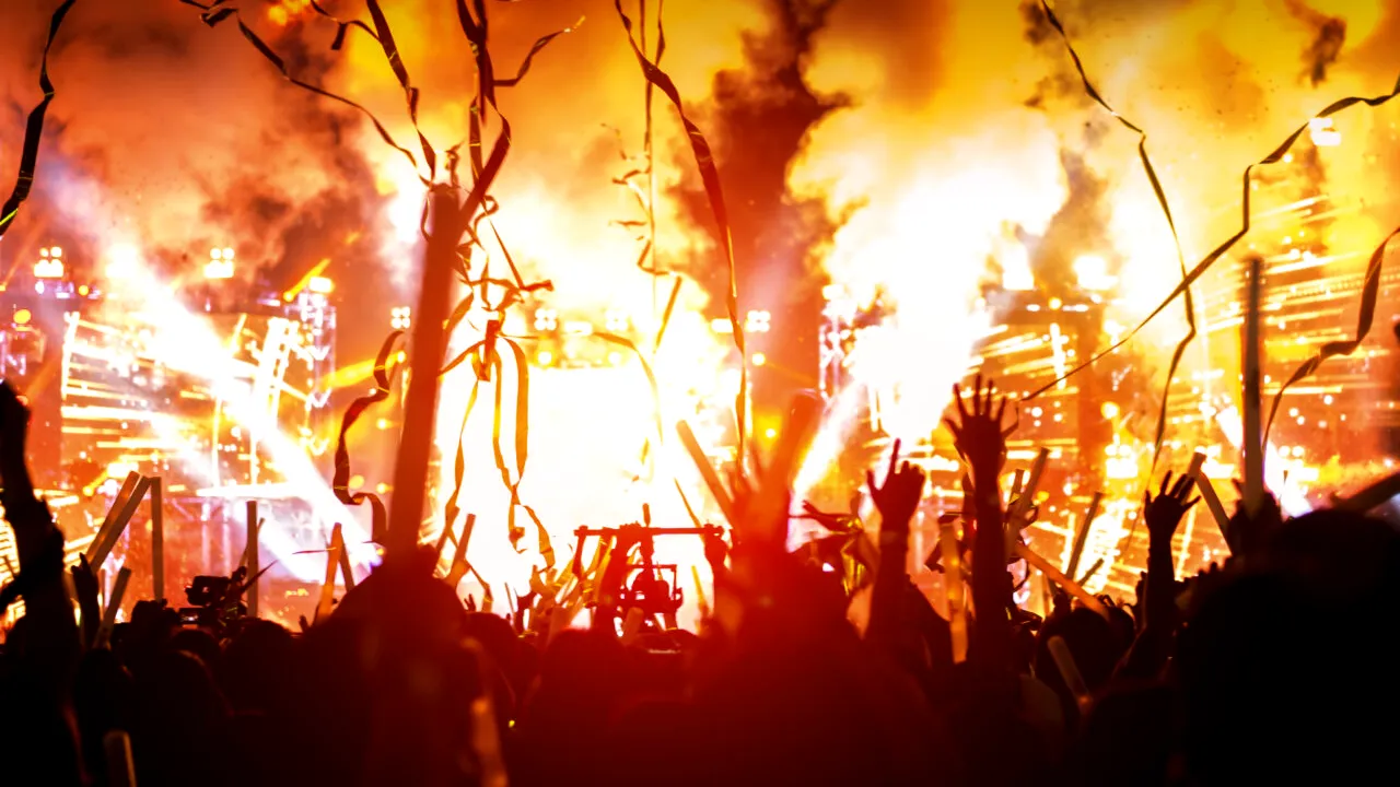 23 de morți într-un incendiu pornit într-un club de noapte din India