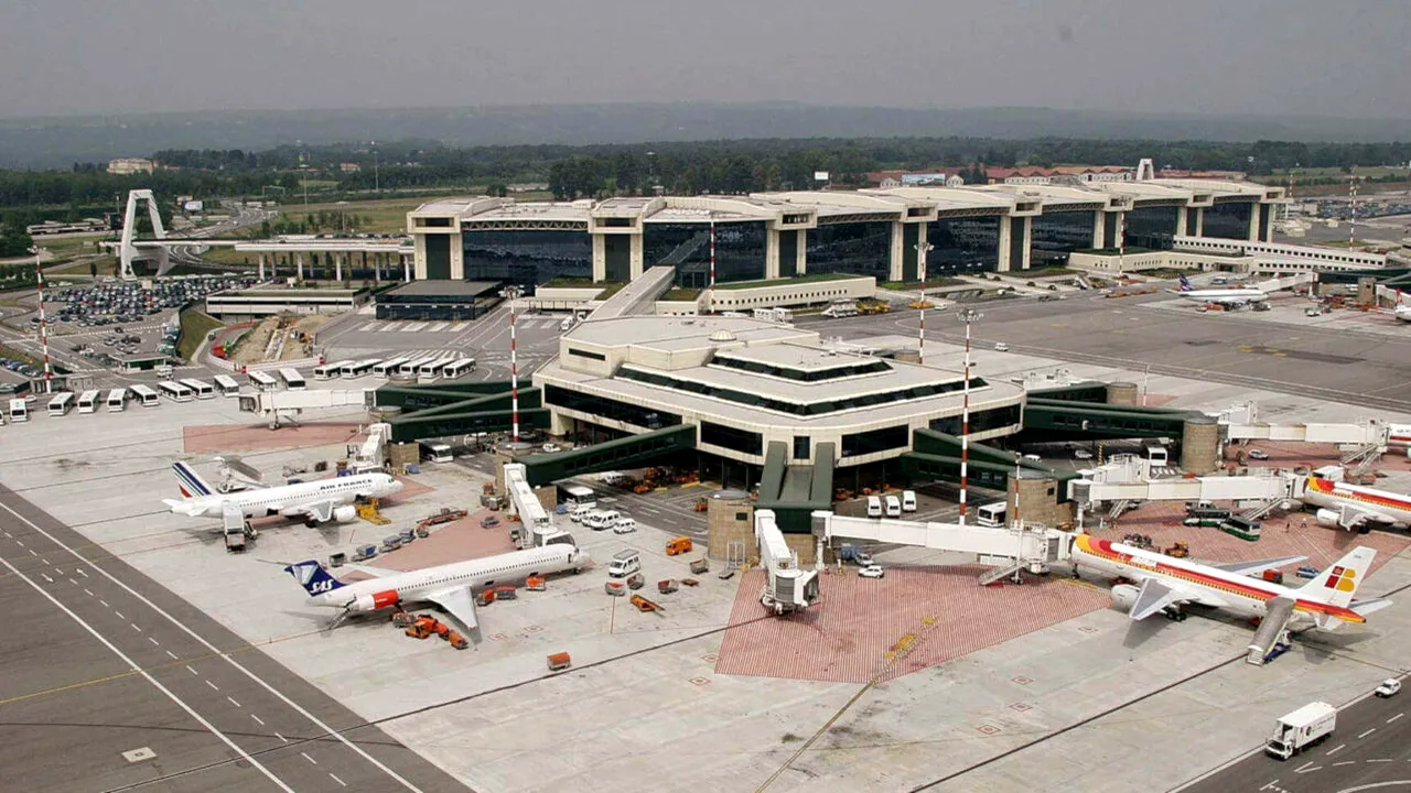 Un avion care zbura pe ruta București – Santander (Spania) a aterizat pe aeroportul Milano Malpensa