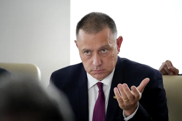 Mihai Fifor (PSD) „Ne pare rău că vă încurcăm, domnule Bolojan, atunci când punem întrebări despre cum se desfășoară programul SAFE”