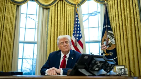 Donald TRUMP ordonă revizuirea standardelor în transportul aerian, după accidentul produs în Washington