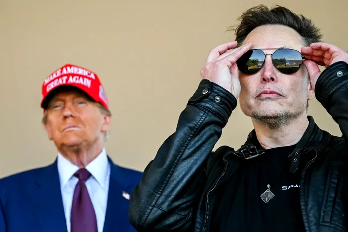 Donald Trump asistă la testarea rachetei Starship a lui Elon Musk. Sursa Foto: Profimedia 