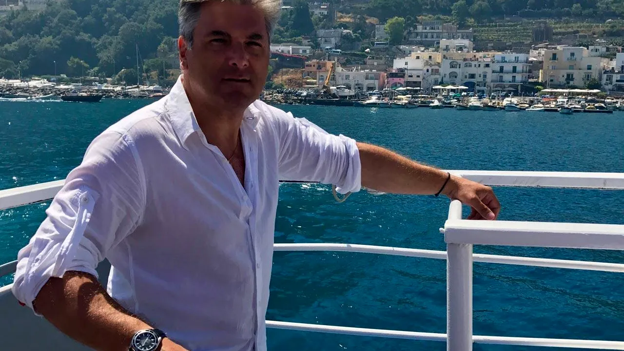 Mircea Radu a plecat din țară în această vară. Ce l-a dezamăgit pe realizatorul TV: „Întâmplarea m-a dus lângă ei, altfel avem alte drumuri''''