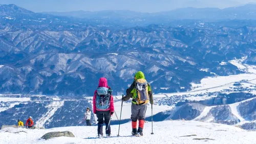 Mai avem unde schia în 100 de ani? ”În zonele montane din România, perioada înzăpezită se poate reduce cu până la 75 de zile pe an”