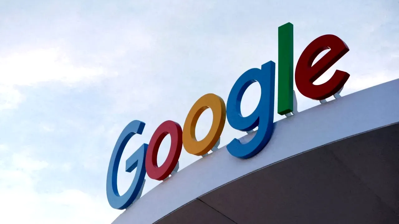 Google, amendat cu 403 milioane de euro pentru folosirea datelor de localizare