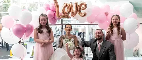 FOTO: O femeie diagnosticată cu CANCER în fază terminală s-a căsătorit cu bărbatul alături de care are trei copii în spital