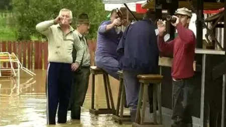 Satul din România în care localnicii primesc facturile la curent și telefon la birt